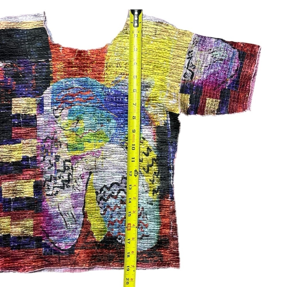 Multicolor Graphic Crinkle Short Sleeve Blouse - Picture 4 of 5
